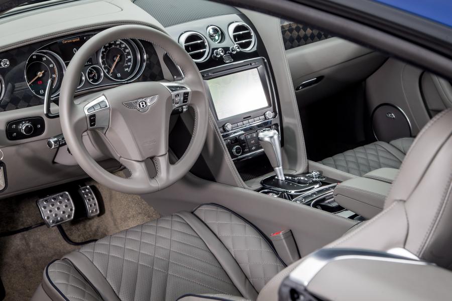 Интерьер Bentley Continental Supersports 2017 года  (WW) (фото 22 из 43)